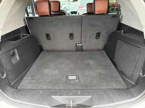 Used 2017 Chevrolet Equinox Premier w/ Enhanced Convenience Package FWD image 22