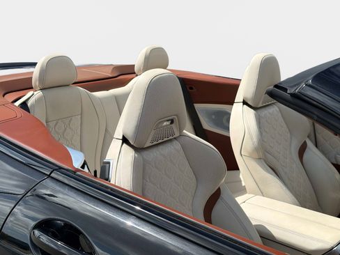 Used 2020 BMW M8 Convertible w/ M Driver's Package image 48