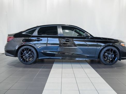 Used 2026 Honda Civic Sport image 3