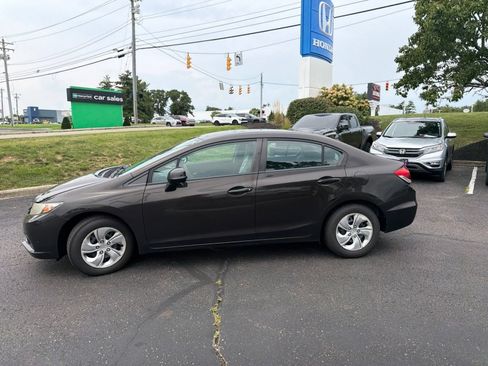 Used 2013 Honda Civic LX image 3