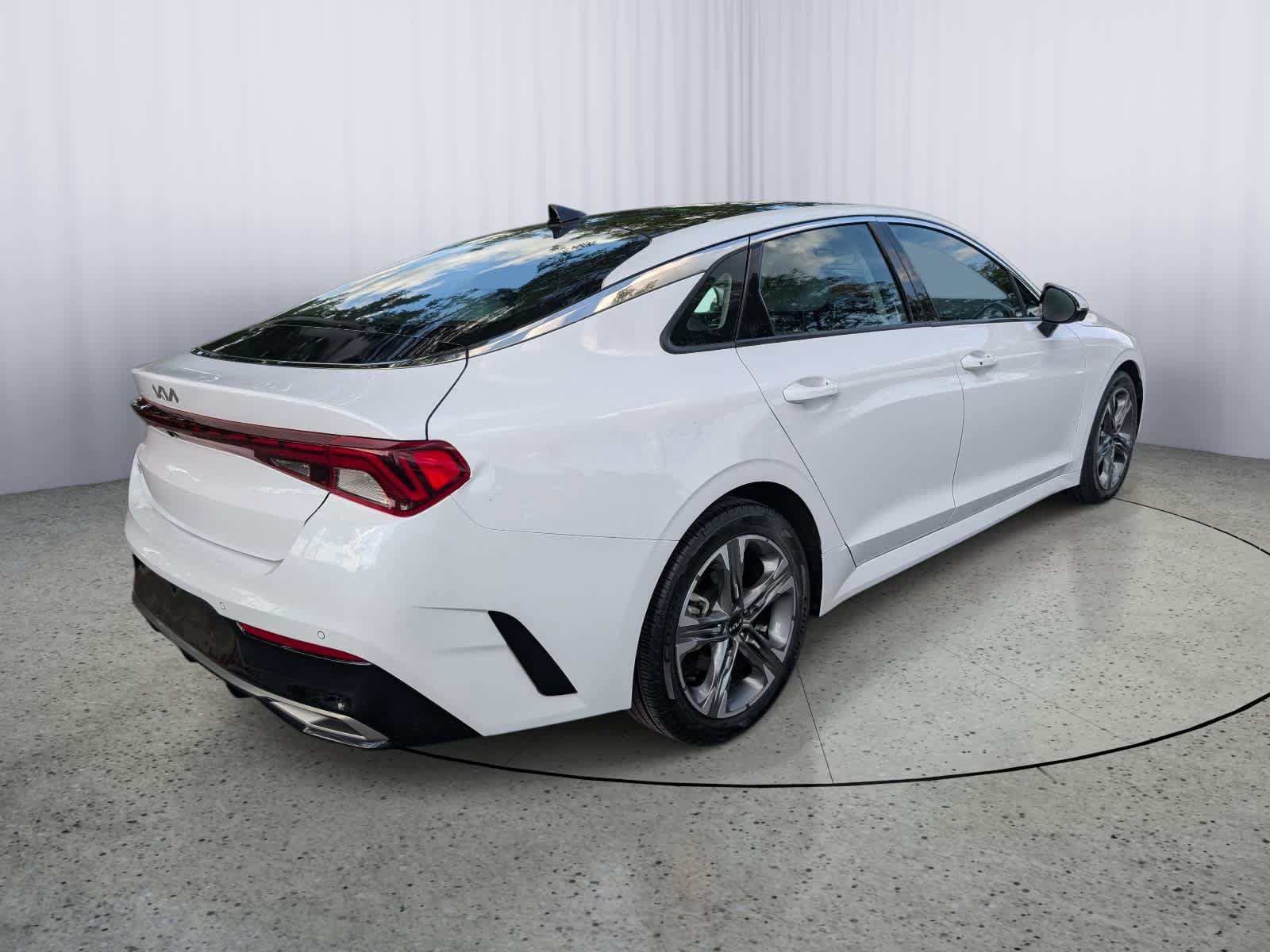 Used 2023 Kia K5 EX w/ EX Premium Package FWD image 3