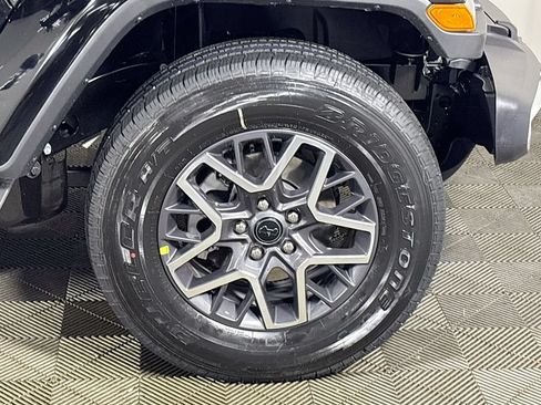 New 2026 Jeep Wrangler Unlimited Sahara AWD/4WD image 23
