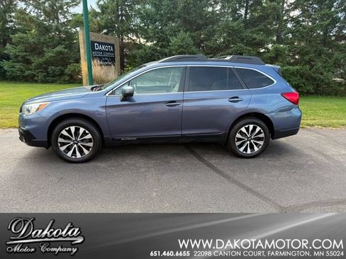 Used 2016 Subaru Outback 3.6R Limited AWD/4WD image 1
