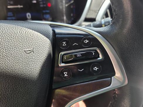 Used 2015 Cadillac SRX Luxury AWD/4WD image 29