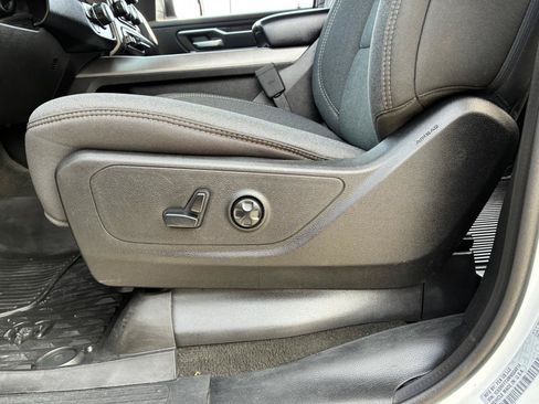 Used 2021 RAM 1500 Lone Star AWD/4WD image 13