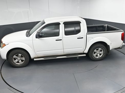 Used 2012 Nissan Frontier SV image 33