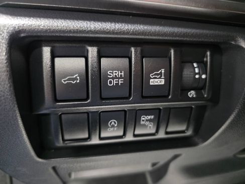 Used 2023 Subaru Forester Premium AWD/4WD image 15