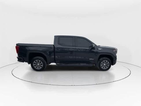 Used 2024 GMC Sierra 1500 AT4 w/ AT4 Preferred Package AWD/4WD image 2