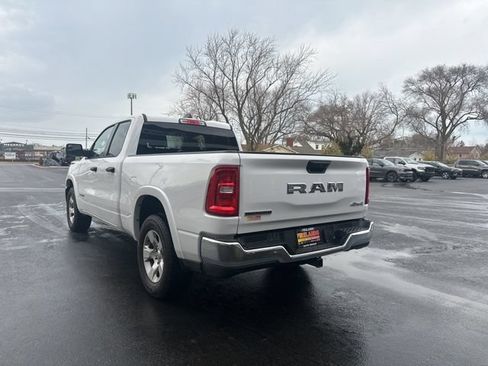 Used 2025 RAM 1500 Big Horn AWD/4WD image 8