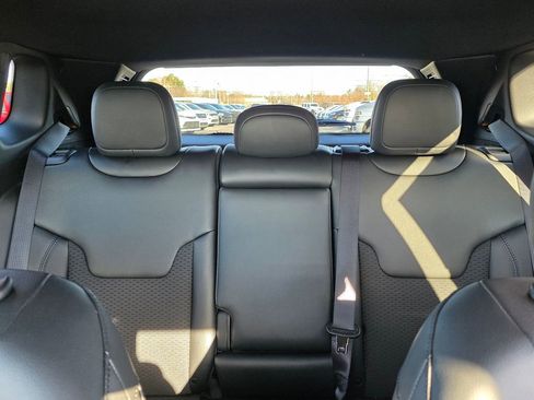 New 2026 Jeep Compass Latitude image 25