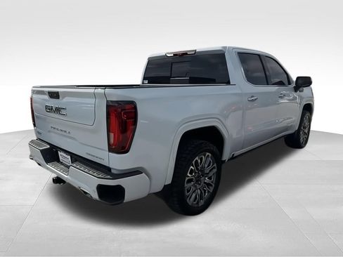Used 2026 GMC Sierra 1500 Denali Ultimate AWD/4WD image 8