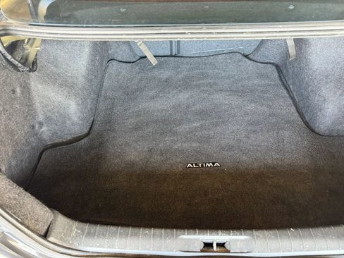 Used 2017 Nissan Altima 2.5 SV FWD image 19
