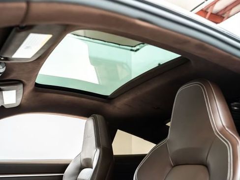 Used 2021 Porsche 911 Turbo S image 28