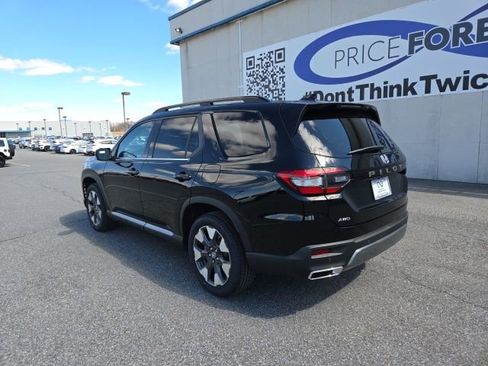 New 2026 Honda Pilot Elite image 3