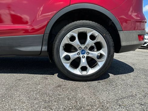 Used 2013 Ford Escape Titanium FWD image 36