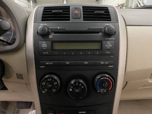 Used 2009 Toyota Corolla XLE FWD image 20