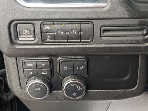 Used 2023 Chevrolet Tahoe LT image 16