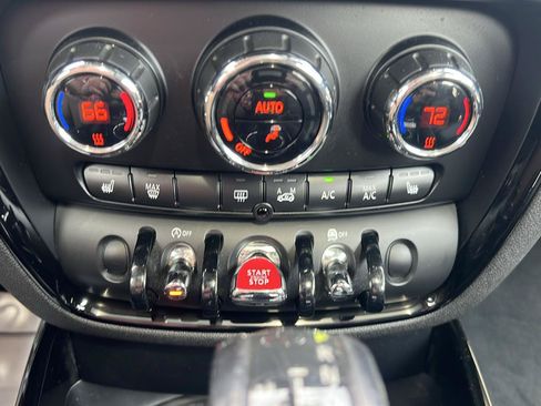 Used 2017 MINI Cooper Clubman S AWD/4WD image 24