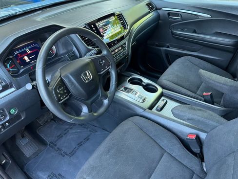 Used 2022 Honda Pilot Sport image 13