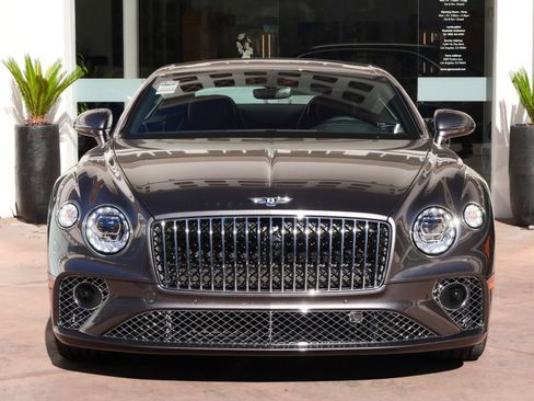 Used 2024 Bentley Continental GT Azure AWD/4WD image 11