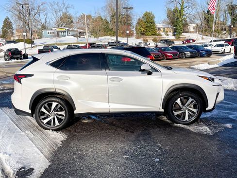 Used 2018 Lexus NX 300 FWD w/ Premium Package image 4