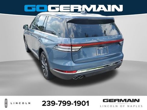New 2026 Lincoln Aviator AWD image 10