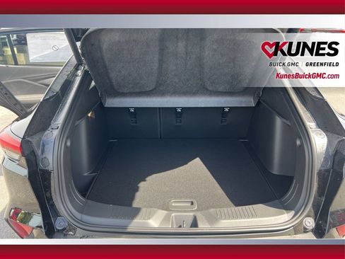 New 2026 Buick Envista Sport Touring w/ Convenience I Package FWD image 36