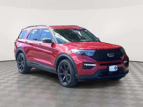 Used 2023 Ford Explorer ST w/ Equipment Group 401A AWD/4WD image 3