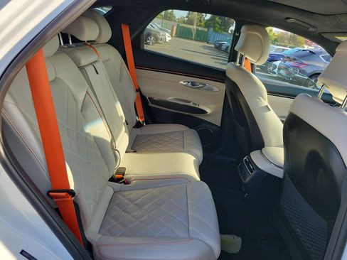 Certified 2026 Genesis GV70 3.5T Sport Prestige AWD/4WD image 22