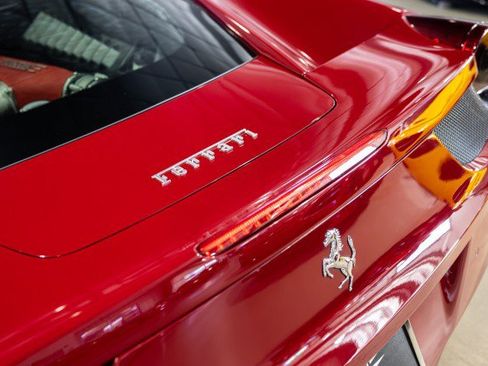 Used 2012 Ferrari 458 Italia Coupe RWD image 19