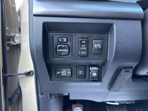 Used 2019 Toyota Tundra SR5 image 66