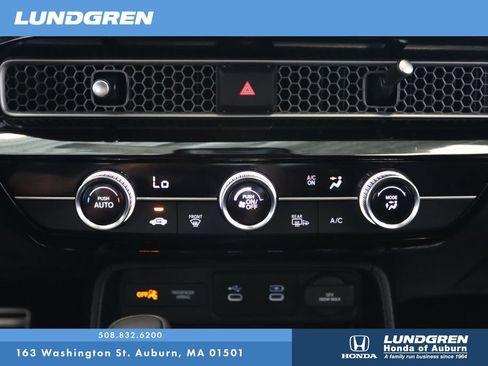 Used 2025 Honda Civic Sport image 25