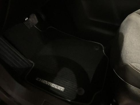 Used 2024 Chevrolet Equinox LT image 18