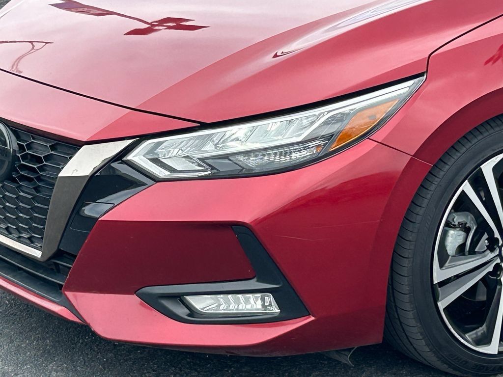Used 2020 Nissan Sentra SR FWD image 12