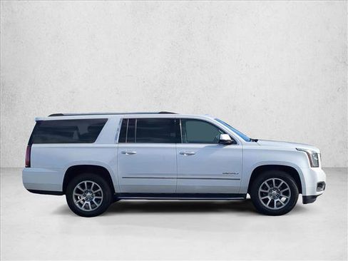 Used 2018 GMC Yukon XL Denali w/ Open Road Package image 4
