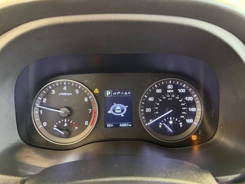 Used 2017 Hyundai Tucson SE Plus image 9