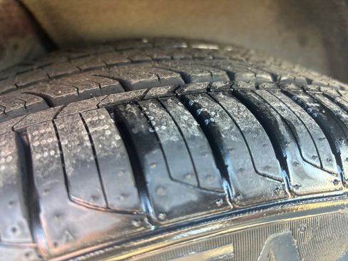 Used 2017 Ford Fusion SE w/ Equipment Group 201A image 33