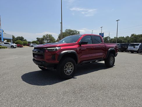 New 2026 Chevrolet Colorado ZR2 w/ Technology Package AWD/4WD image 10