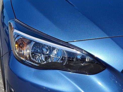 Used 2023 Subaru Crosstrek 2.0i Premium image 9