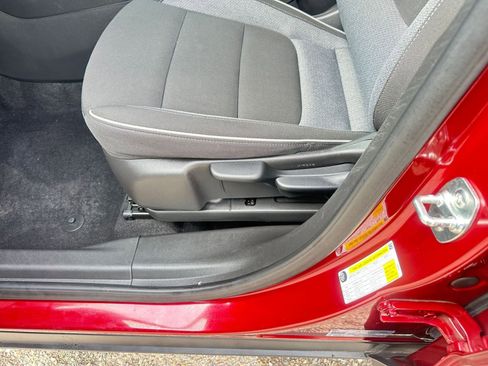 Used 2025 Chevrolet TrailBlazer LT image 23