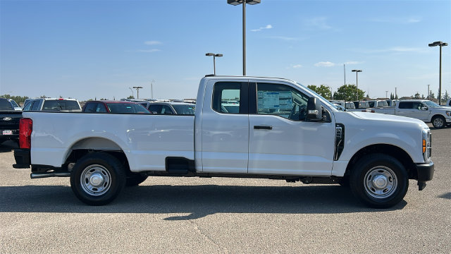 New 2026 Ford F250 XL RWD image 2