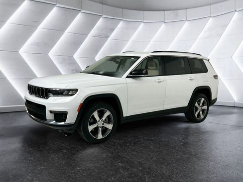 Used 2021 Jeep Grand Cherokee L Limited image 3