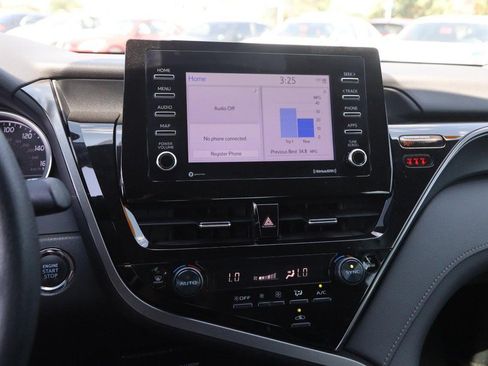 Used 2024 Toyota Camry LE w/ Convenience Package FWD image 15