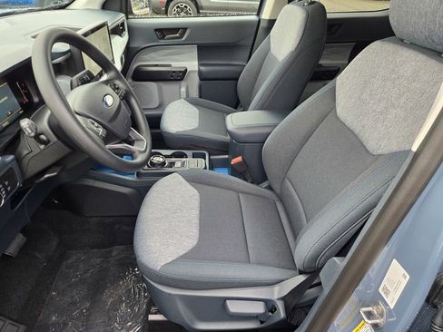 New 2026 Ford Maverick XLT image 8