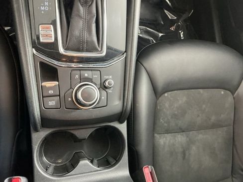 Used 2017 MAZDA CX-5 Touring w/ Preferred Equipment Package AWD/4WD image 29