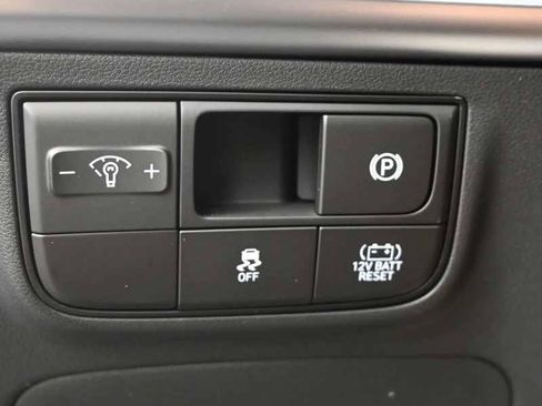 New 2026 Hyundai Tucson Blue SE image 20