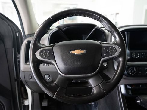 Used 2019 Chevrolet Colorado LT w/ LT Convenience Package AWD/4WD image 14