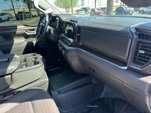 Used 2026 Chevrolet Silverado 1500 LT RWD image 24