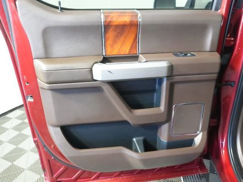 Used 2019 Ford F150 King Ranch w/ Equipment Group 601A Luxury AWD/4WD image 39