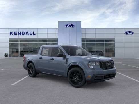 New 2025 Ford Maverick XLT w/ XLT Luxury Package AWD/4WD image 7